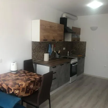 Перла Бийч Апартамент Apartment Burgas
